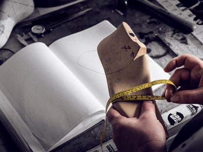 Ruimte voor je tenen: schoenen gemaakt met een brede leest | Hanwag | StraightFit Extra