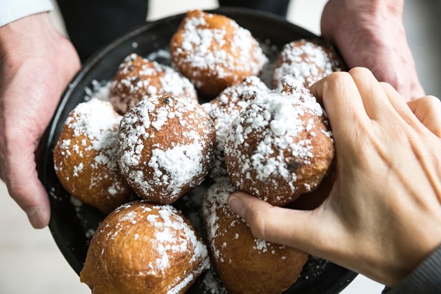 Gezonde oliebollen: een verantwoord alternatief