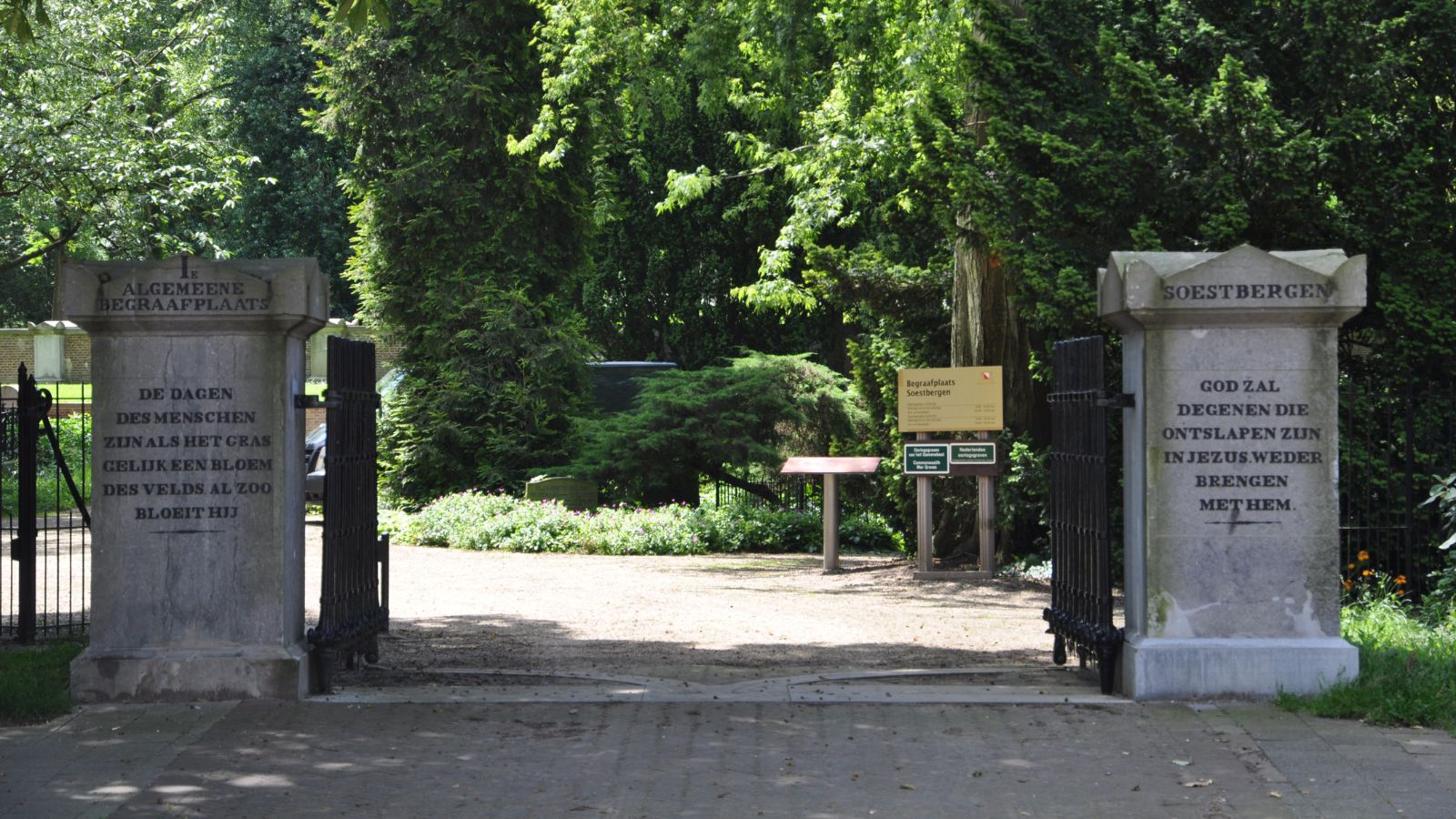 5x wandelen over en langs begraafplaatsen