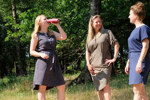 Cadeautips Voor Moeders Die Graag Wandelen: wandeljurkjes van Royal Robbins.