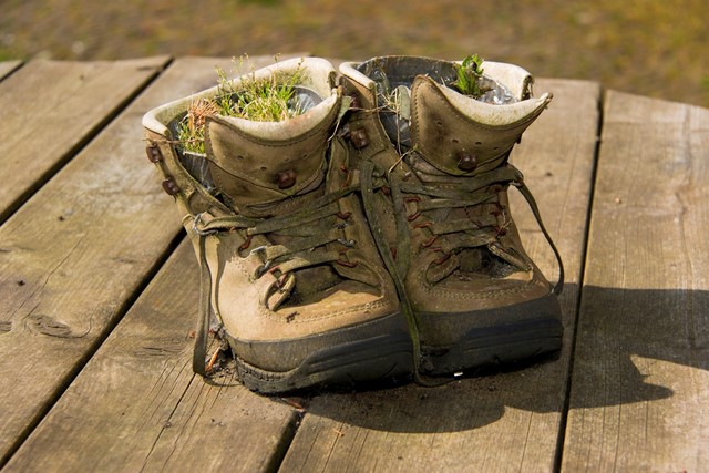 Het onderhoud van binnenkant wandelschoenen