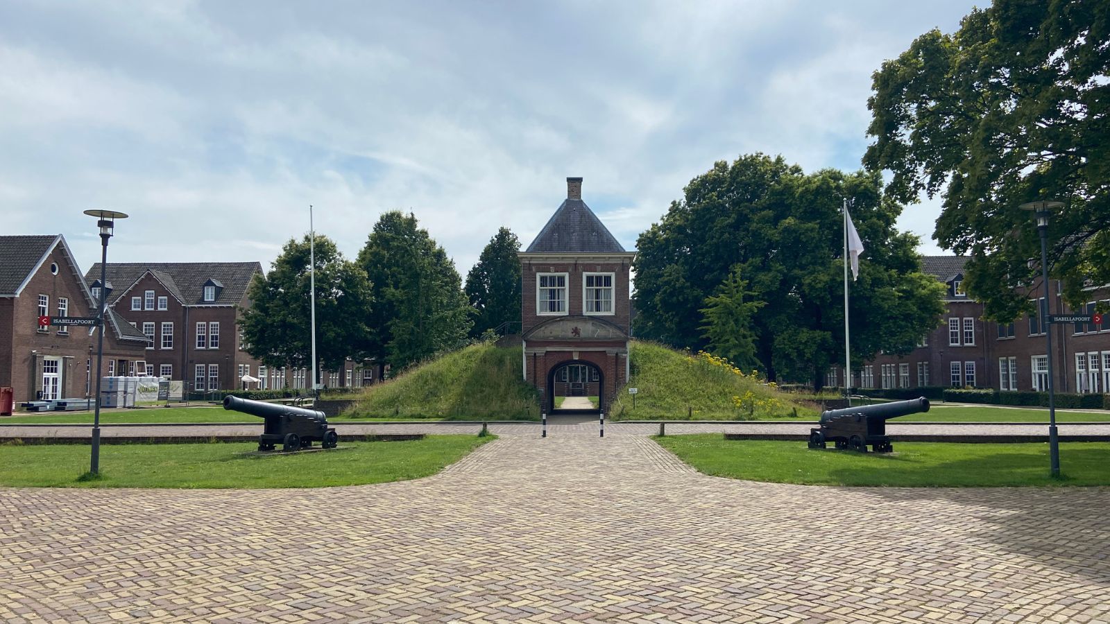 Tussen stad en groen: van de Bossche stadswallen naar Vughtse Lunetten; Fort Isabella