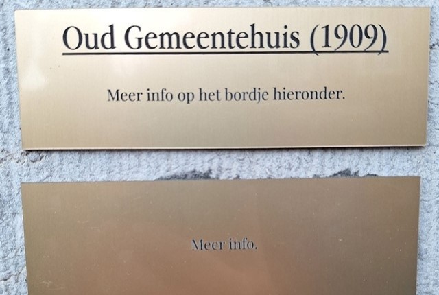Bordjes En Markeringen Tijdens Het Wandelen Wandeltip