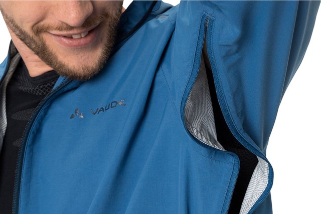 afbeelding van het Yaras Regenjack van VAUDE.