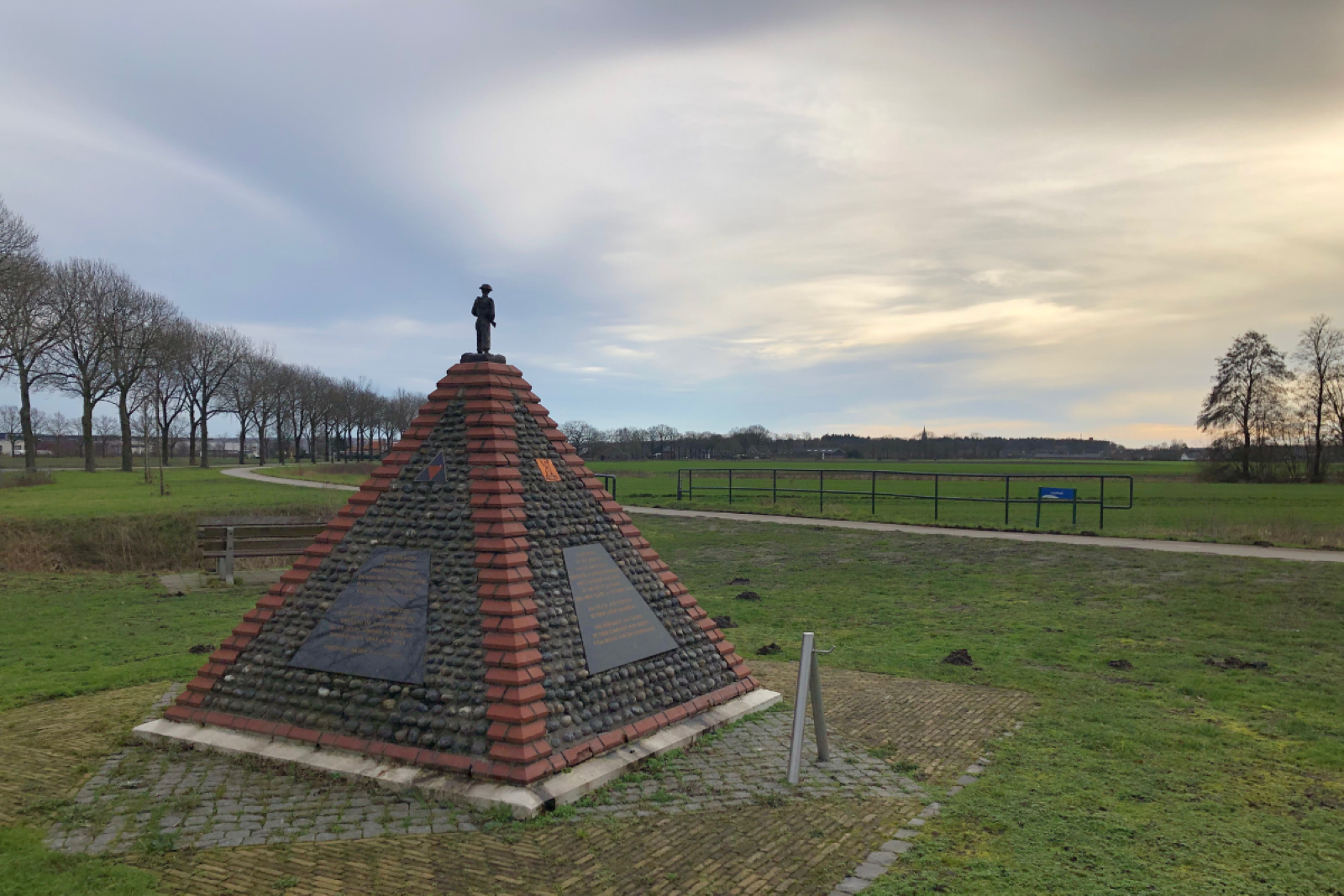 Wandelroute Venray Op Weg Naar Vrijheid; Norfolk Monument