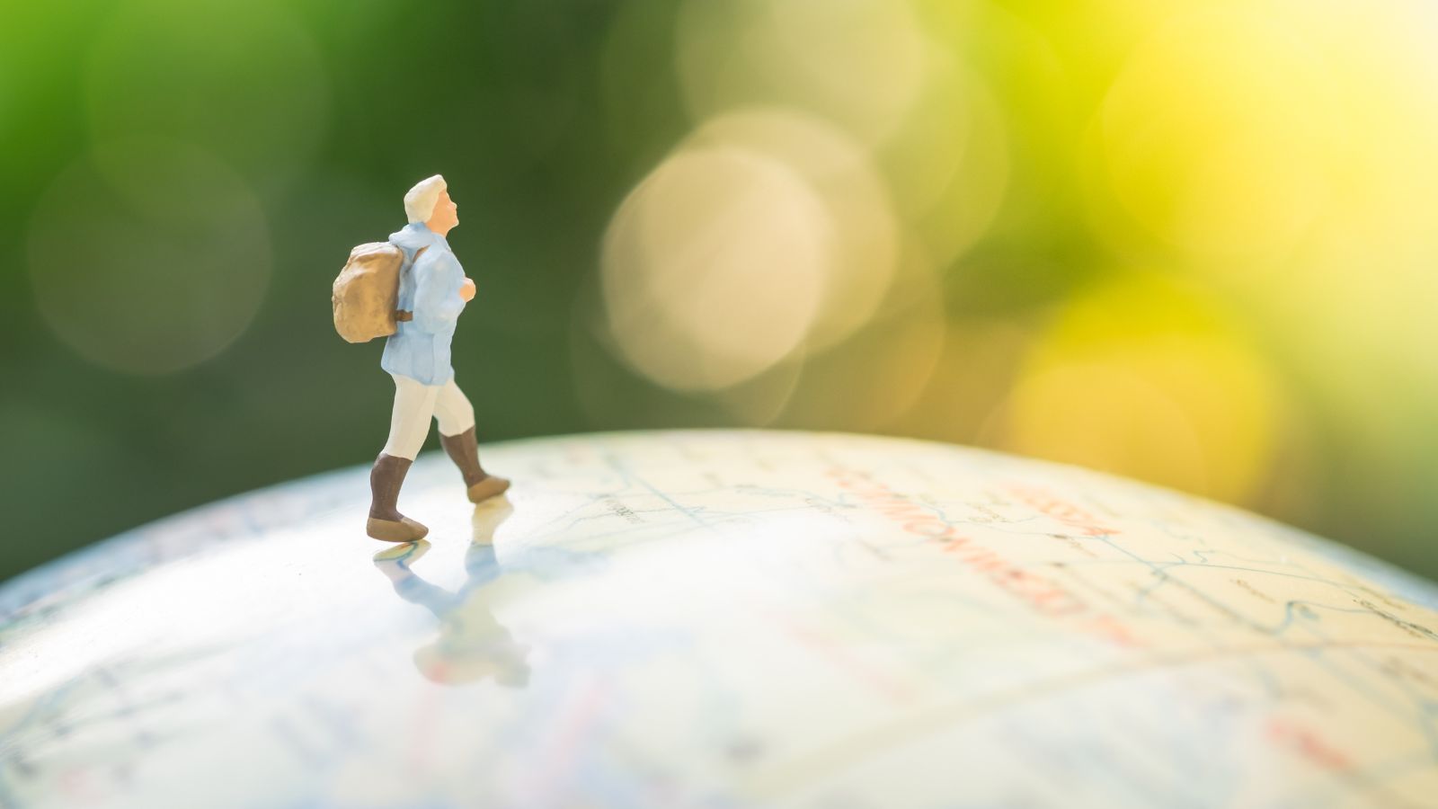 Boekentip: in het voetspoor van de eerste wereldwandelaars