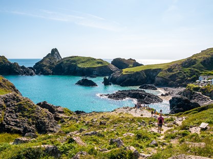 De kust bij Cornwall (Groot Brittannië)