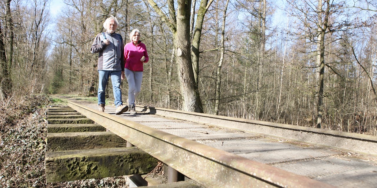 Wandel over de oude trambaan bij Oldenzaal