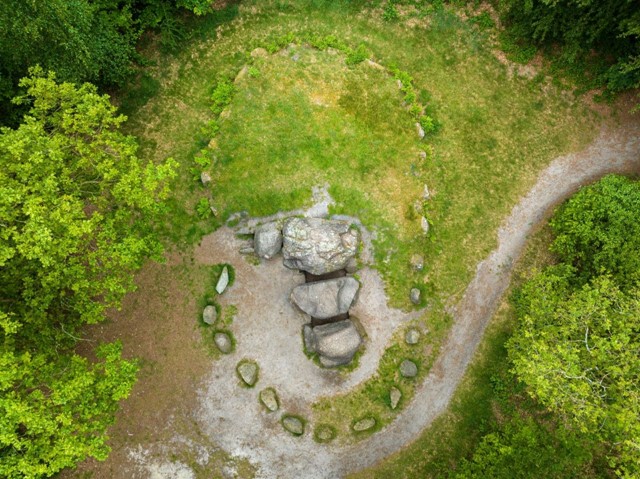 Wandelvakanties in Nederland: Hondsrug, Drenthe, Hunebed, Sleen 