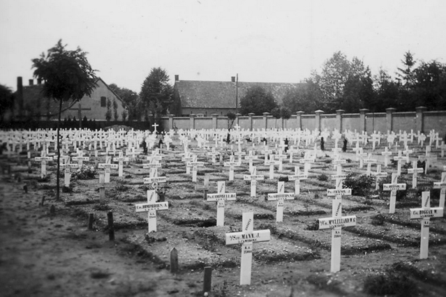 Liberation Route Brabant in de voetsporen van de bevrijders, Uden War Cemetery