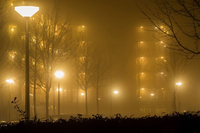 afbeelding van lichthinder in de stad.