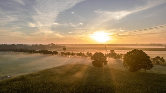 Zonsopkomst Matthias Groeneveld Via Pixabay