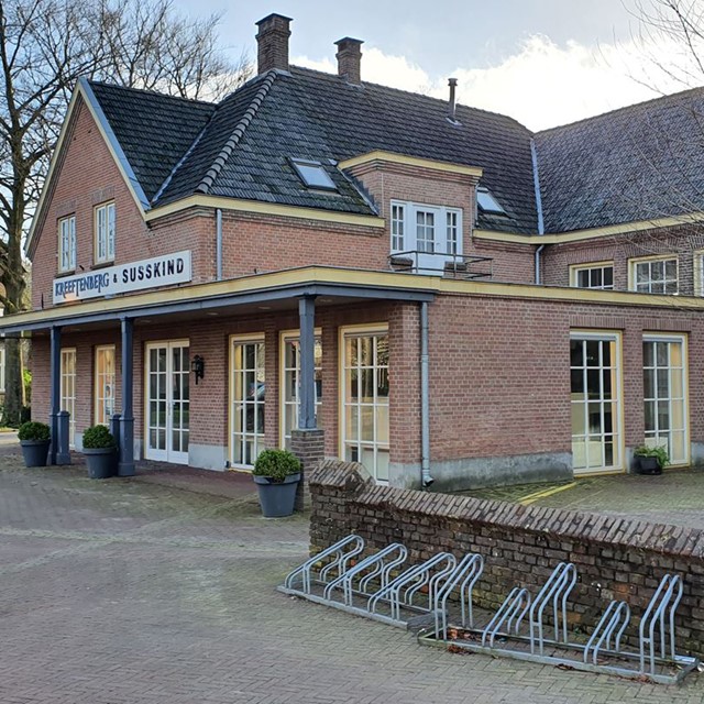 afbeelding van een oude school in Gorssel.