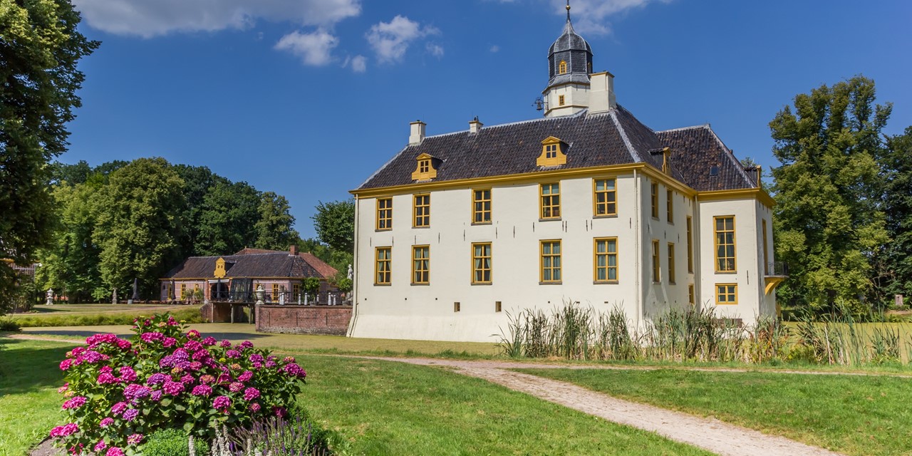 De Fraeylemaborg bij Slochteren