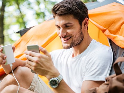 Header | Een powerbank voor een lange wandeltochtwandelvakantie tips