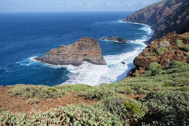 ruige rotskust op La Palma.