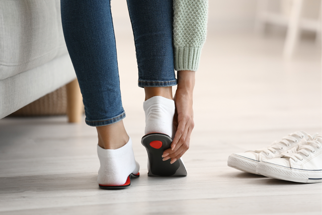 Inlegzolen In Je Wandelschoenen Welke Kies Je Corrigerende Inlegzolen Wanneer Heb Je Ze Nodig