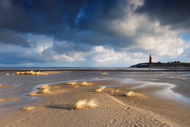 De rode vuurtoren van Texel.