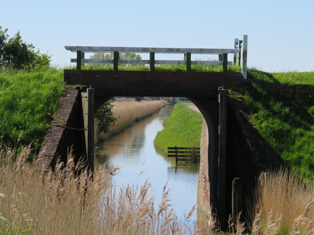 De sluis bij Warffum