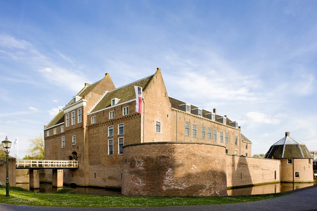 afbeelding van een kasteel.