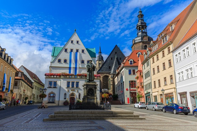 Luthermonument op de markt van Lutherstadt Eisleben ©René Grusche