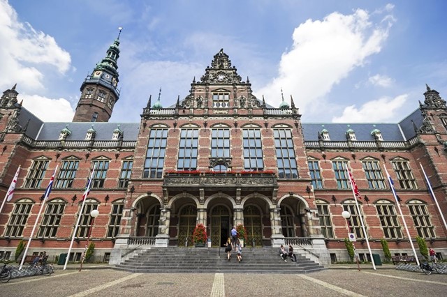 Wandelen In De Voetsporen Van Sterke Vrouwen: Rijksuniversiteit Groningen