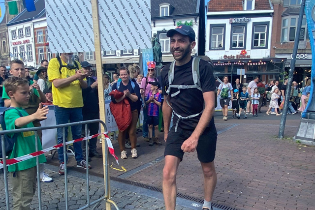 Sanne Wandelt Lang(E Afstanden) Met… Paul Konings Droomtijd