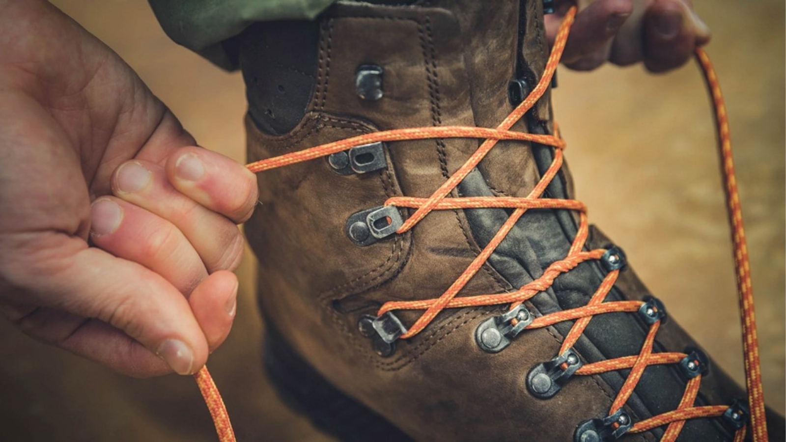 Veters Strikken Kan Voetproblemen Voorkomen