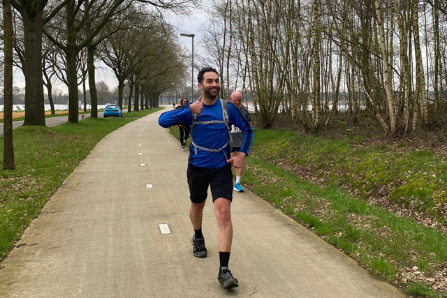 Sanne Wandelt Lang(E Afstanden) Met… Paul Konings Trainen Als Een Diesel