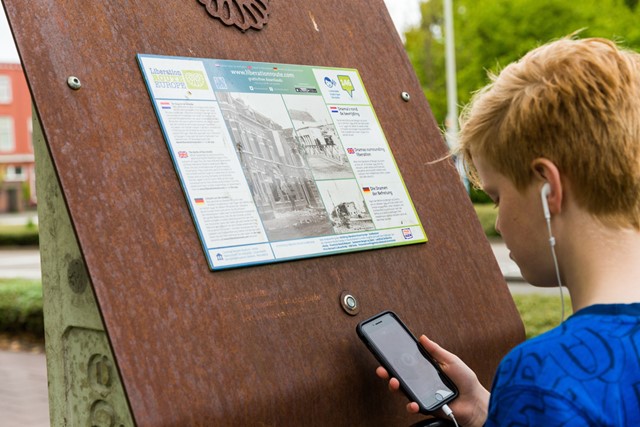 Liberation Route Brabant in de voetsporen van de bevrijders: luisterzuil