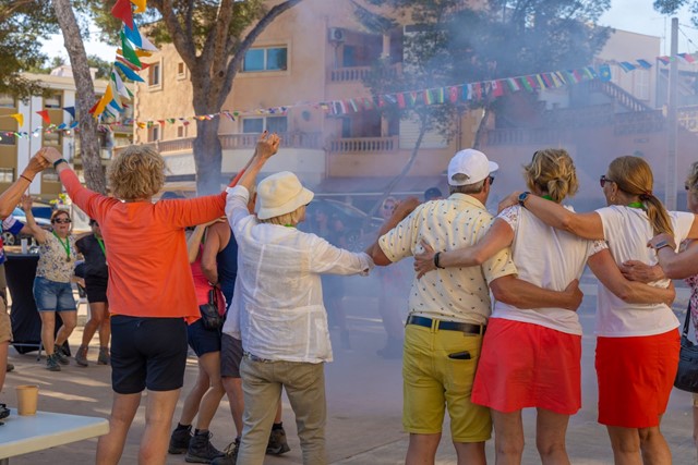 Wandel 4-daagse Mallorca - Feest in de Walking Village