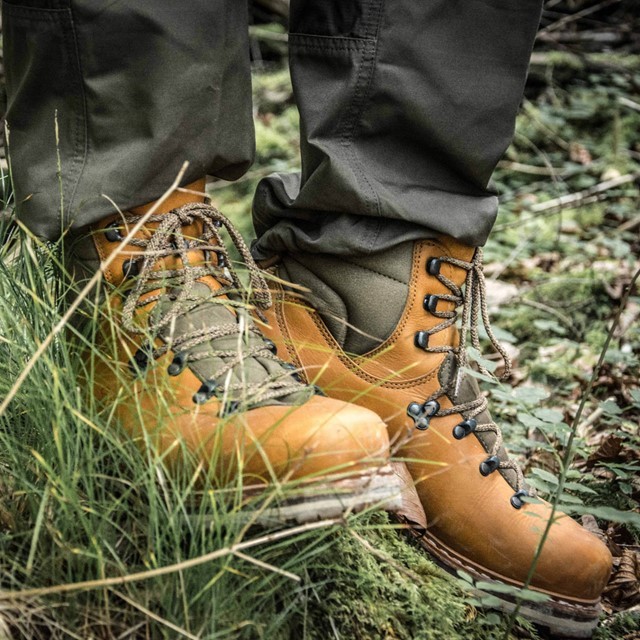Zo Bepaal Je De Juiste Maat Van Je Wandelschoenen Materiaal