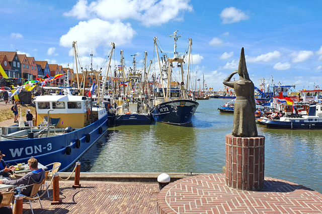 Zuiderzeepad Etappe 22 Stavoren Workum: Standbeeld Stavoren