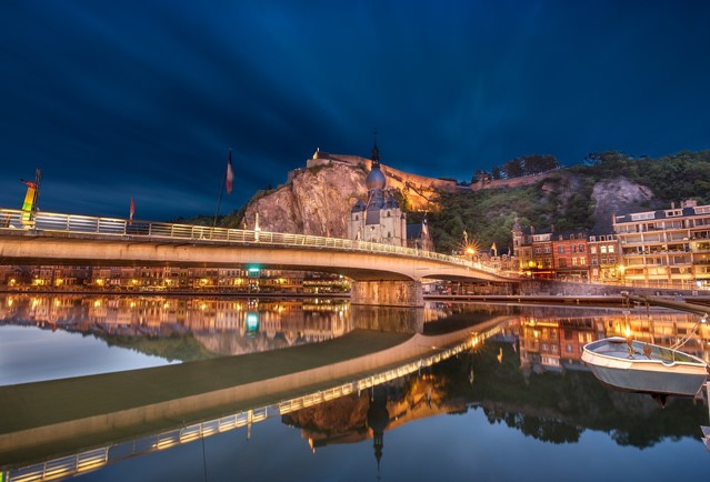 Dinant 's nachts