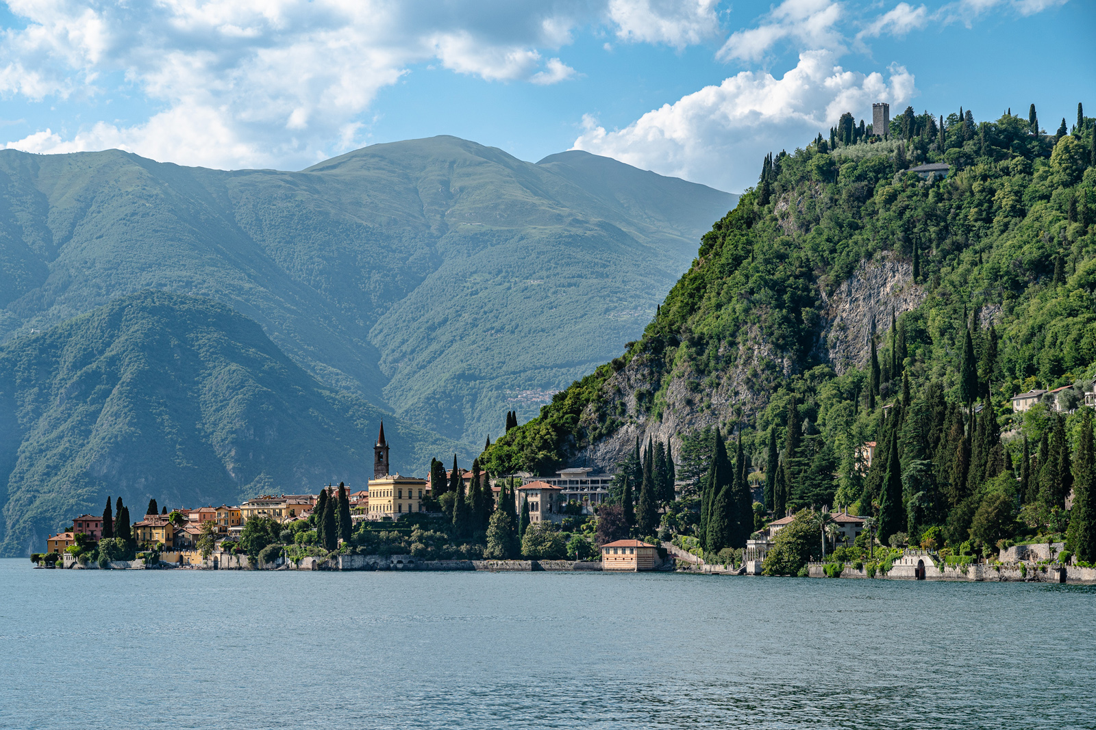 bergen aan het Comomeer.