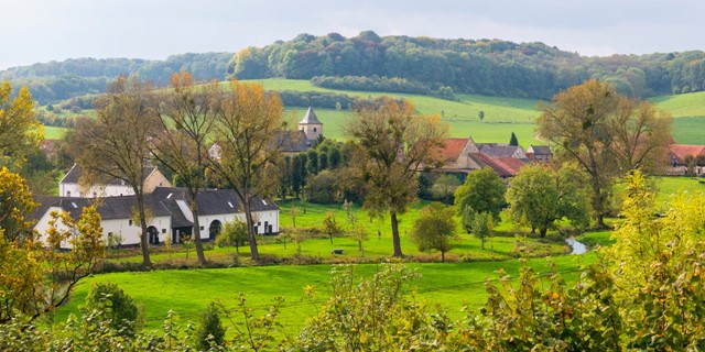 10 Wandelroutes In Zuid Limburg Trage Tocht Valkenburg Geuldal En Kasteel Schaloen