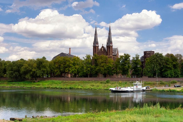 De mooiste wandelingen langs kloosters en kloostertuinen; Missiehuis St. Michael in Steyl