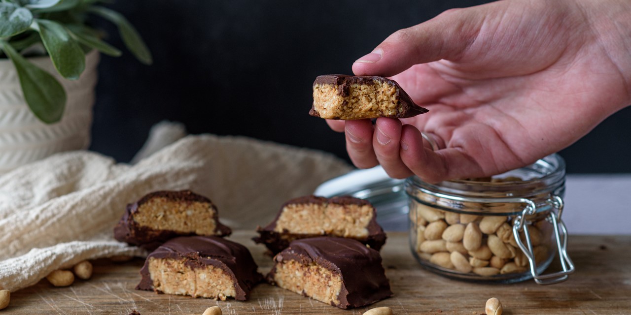 Homemade 'gezonde' snickers met pindakaas