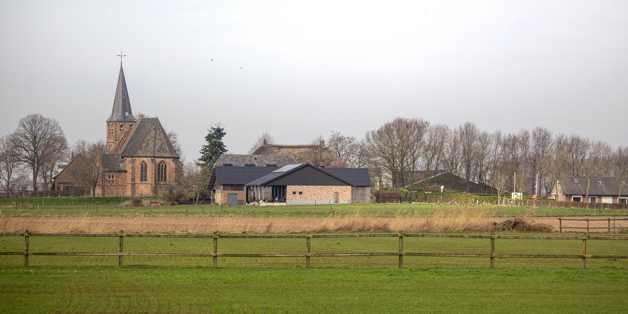 Header | Wandelen in piepkleine plaatsjes van nederland