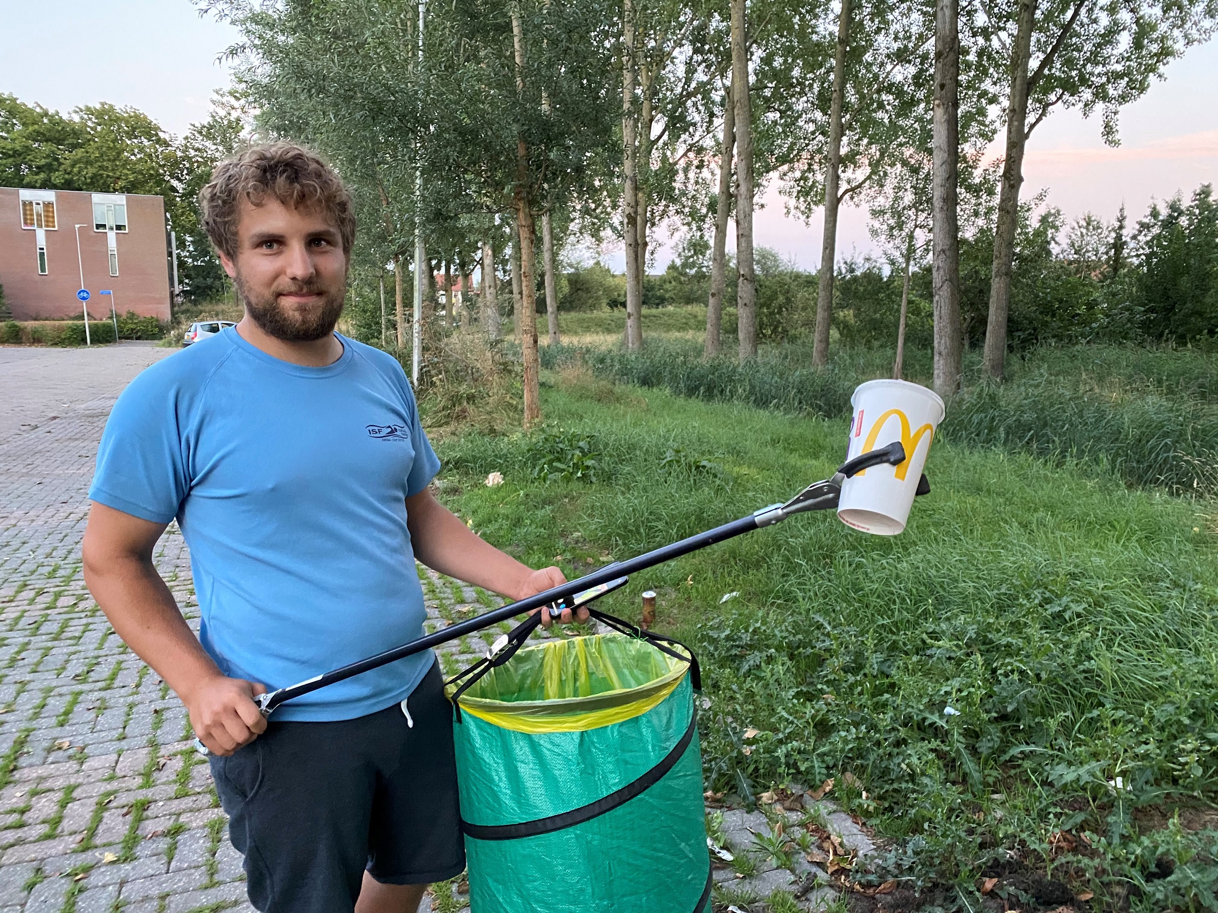 Peter aan het plandelen