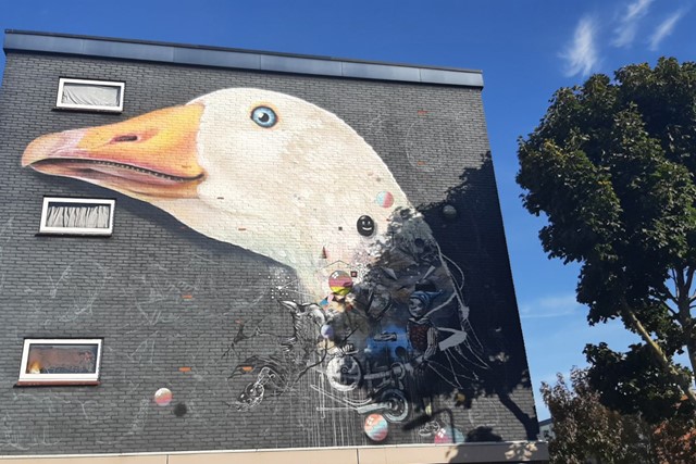 afbeelding van een mural op de Bramestraat door Super A, Collin Van Der Sluijs en Rutger Termohlen.