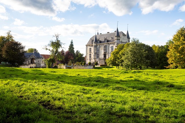 Lus 3: Goudgele kerken en kastelen