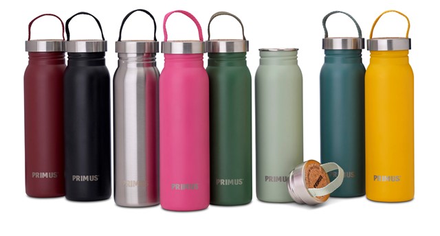 afbeelding van thermosflessen in allerlei kleuren.