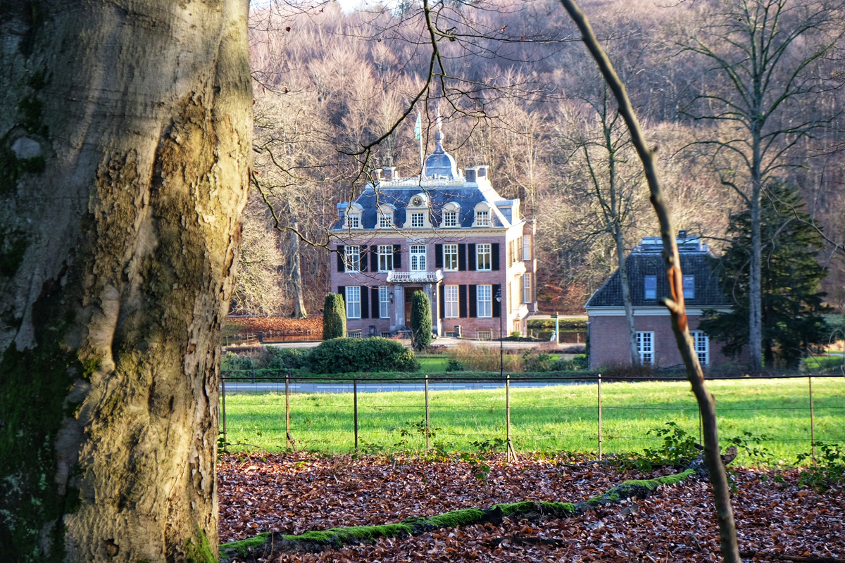 afbeelding van het uitzicht op Huize Zypendaal vanuit Gulden Bodem.