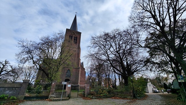 Wandelroute Broederpad Dongen: in het spoor van de broeders; Oude Kerk Dongen