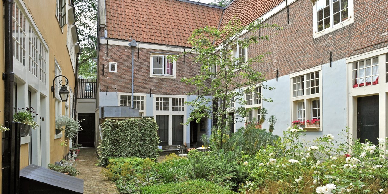 Hofje in de Jordaan,