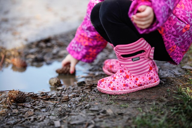 Kind modder laarzen
