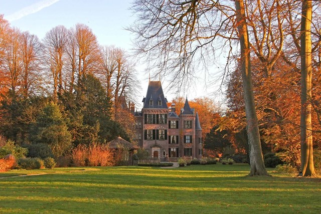 Kasteel Keukenhof in de herfst (Foto: © Visit Duin- en Bollenstreek) 