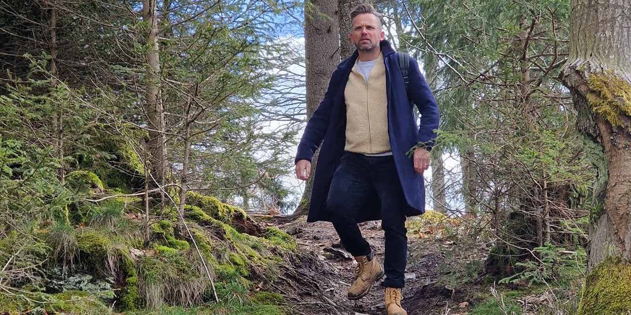 Patrick Martens in het bos.