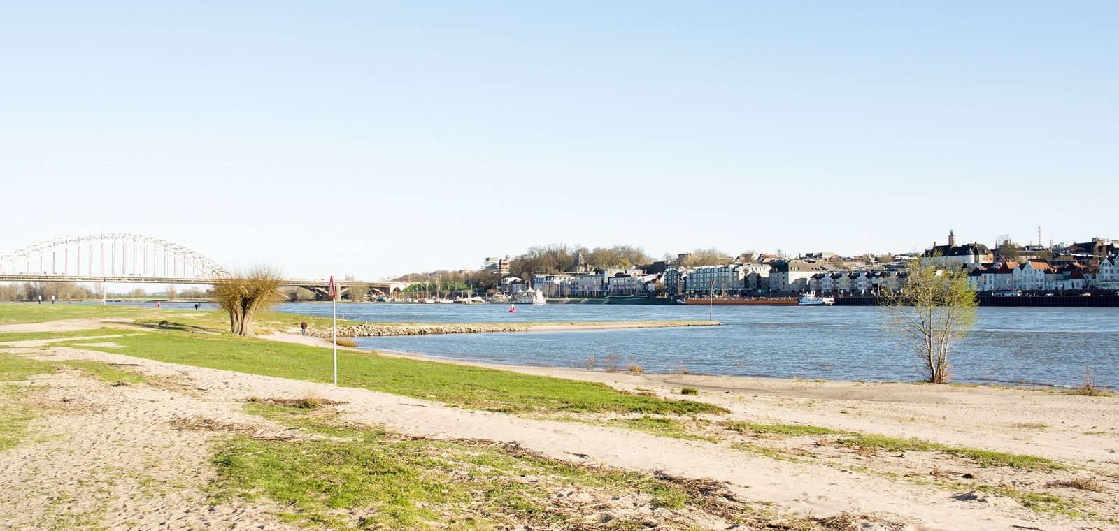 Header | /wandelroutes-bij-steden